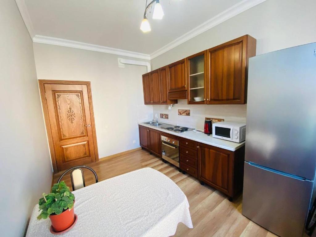 Ernaz Plus Apartments-Expo-Boulevard 130 Astana Extérieur photo