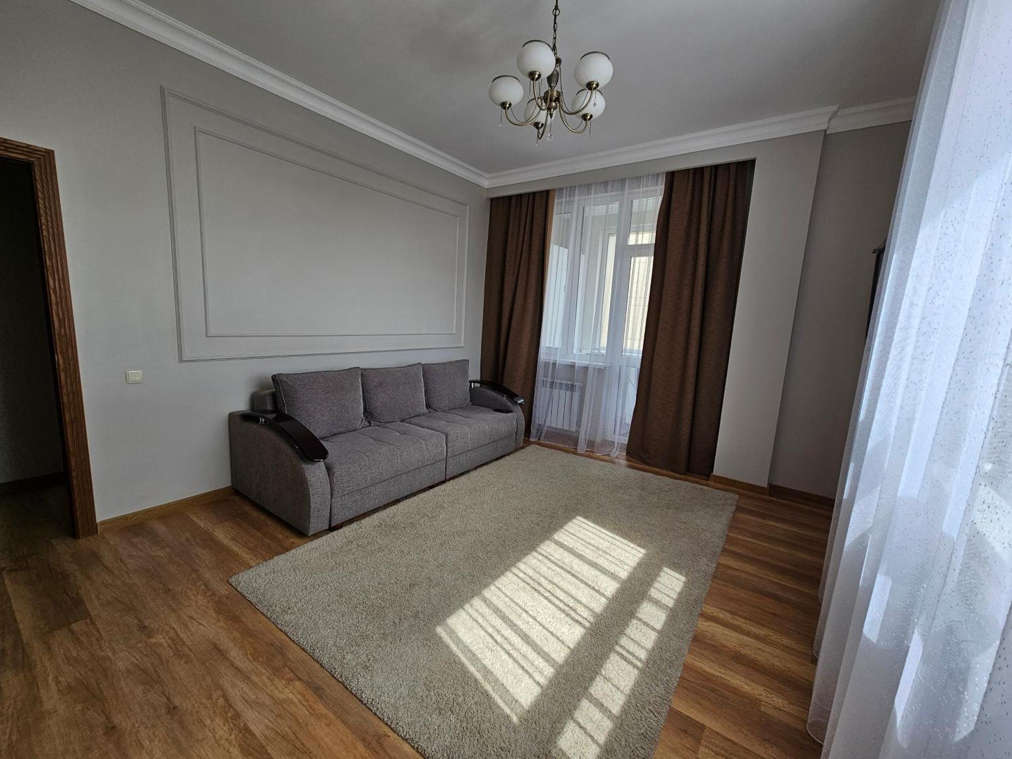 Ernaz Plus Apartments-Expo-Boulevard 130 Astana Extérieur photo