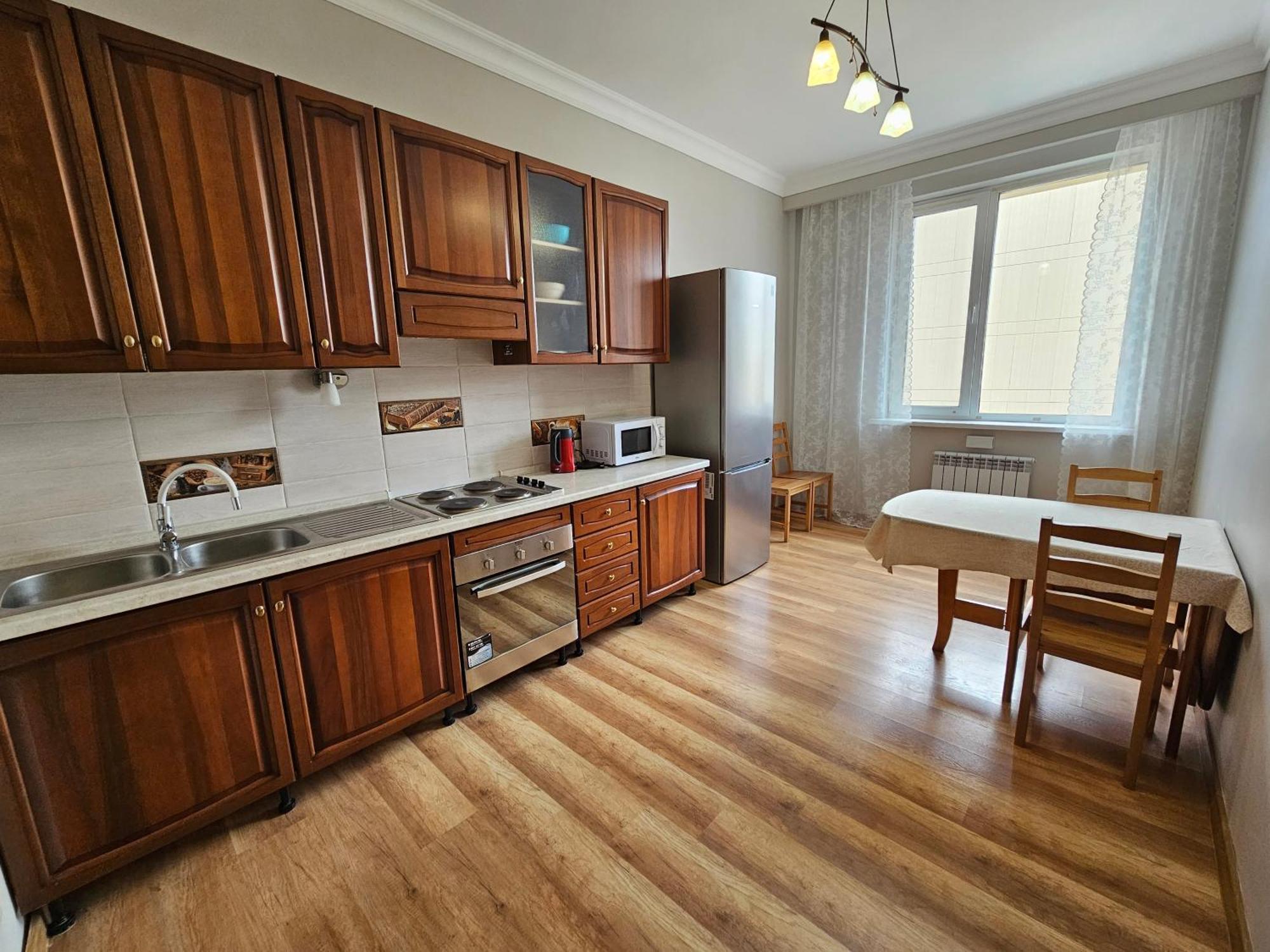 Ernaz Plus Apartments-Expo-Boulevard 130 Astana Extérieur photo